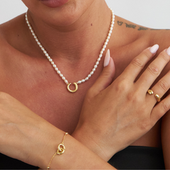 Alignment Pearl Necklace