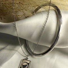 Balanced Curve Cuff